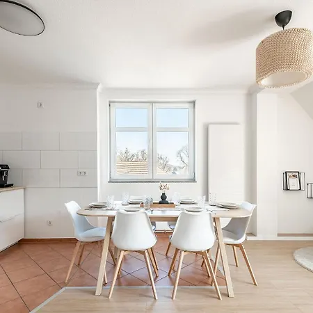 Premium - Ausblick - Kamin - Balkon - Smart Tv - Kaffeevollautomat